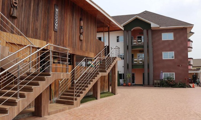 Teshie Hotel | Golden Crystal Experience Hotel