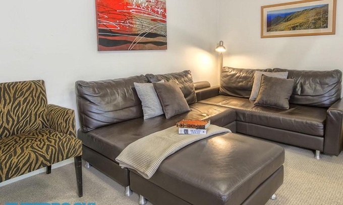 Thredbo Ski Chalet | Golden Eagle 1