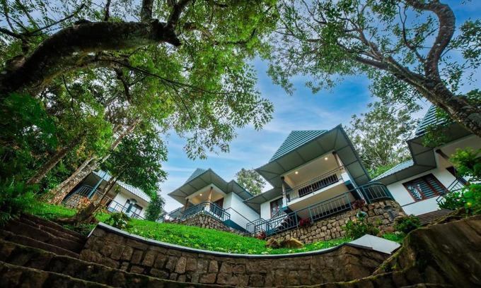 Kanthalloor Hotel | Golden Fern Resort