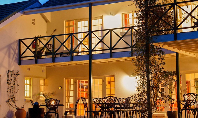 Somerset West House | Golden Hill Guest House & Tours - Adults Only
