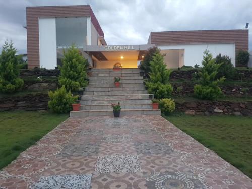 Tarikere Resort | Golden Hill Resort