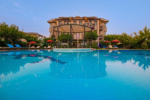Fethiye City Center Hotel | Golden Moon Hotel