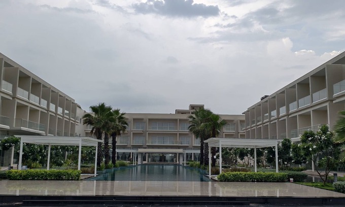 Bapatla Hotel | Golden Sands - By The Bay Resorts