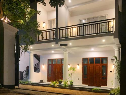 Ahangama Hotel | Golden Wave