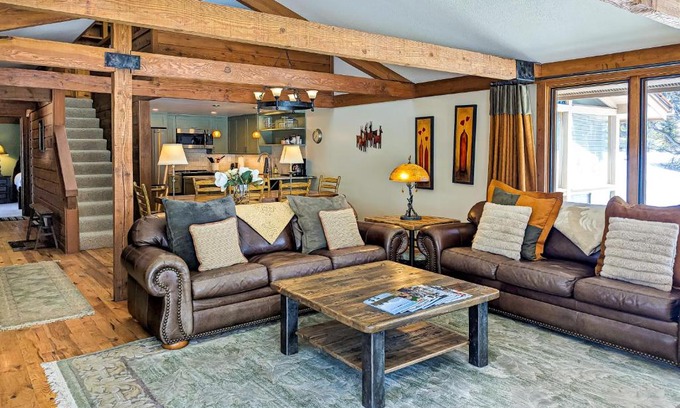 Jackson Hole House | Golf Creek12