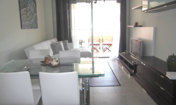 San Jorge Apartment | Golf. Swimming pools. Tennis. Paddle. Wifi. A/a