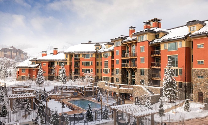 Park City Resort | Gondola ride up the mountain!