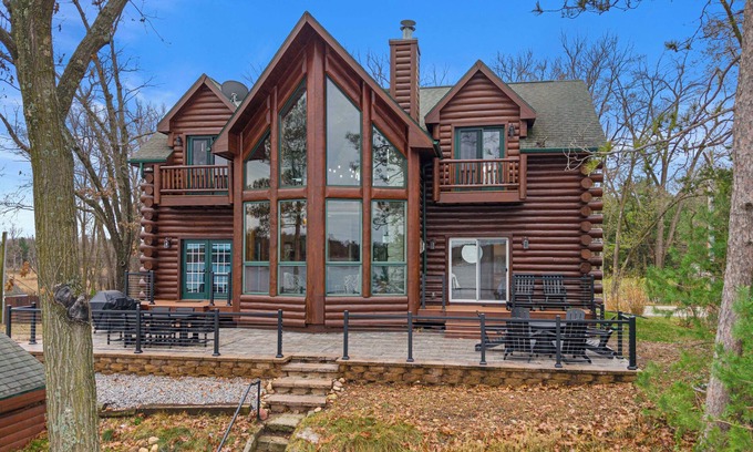 Wautoma House | Gorgeous 3-bedroom home on Silver Lake, Wautoma, WI,nSummer, Fall & Holidays