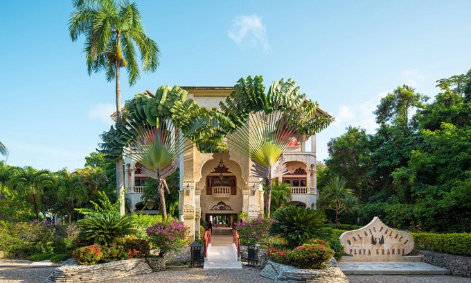 North Coast Villa | Gorgeous Balaji Palace with Private Beach