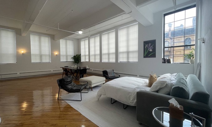 Hoboken Apartment | Gorgeous, Classic Corner Loft