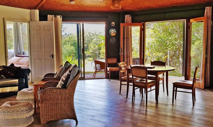 Wolvi House | Gorgeous handcrafted octagonal home 45 Minutes to Noosa on 5 private acres.
