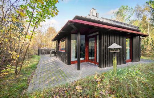 Grena Strand House | Gorgeous Home In Grenaa With Wifi