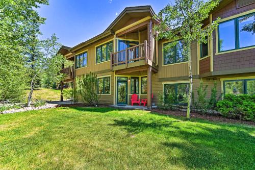 Steamboat Springs House | Gorgeous Steamboat Townhome Shuttle to Ski Resort