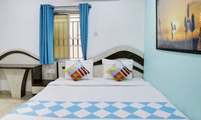 Kolkata Hotel | Goroomgo Amit Guest House Tagore Park Kolkata