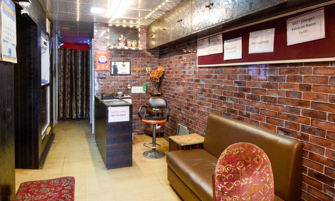 Jabalpur Hotel | Goroomgo Gurmukh Jabalpur
