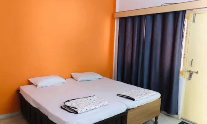 Jabalpur Hotel | Goroomgo Vasu Jabalpur