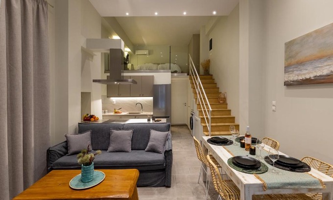 Ermoupoli Apartment | Grammata Suites