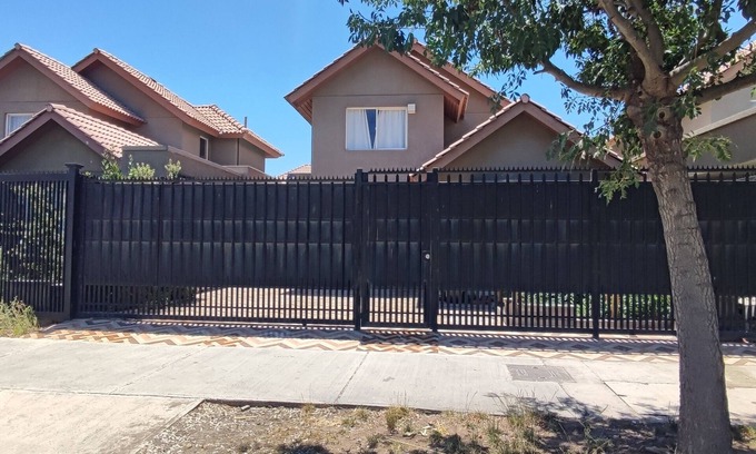 Lampa House | Gran Casa, Ideal Para Familias EN Santiago