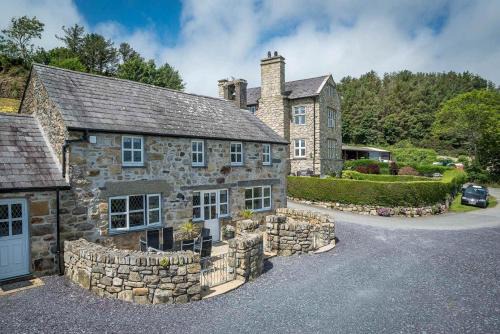 Mynytho House | Granar-Soch