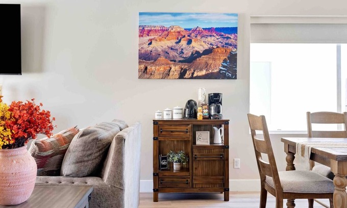 Hildale House | Grand Canyon-4bed,3bath,hot tub