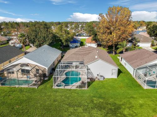 Davenport House | Grand Family Deluxe 4BR House near Disney Parks