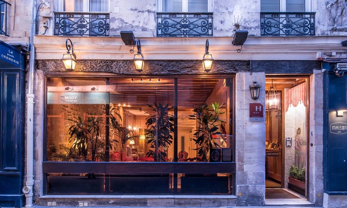 Saint-Germain-des-Pres Hotel | Grand Hôtel de L'Univers