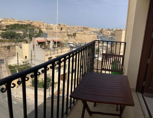 Kalkara Apartment | Grand Harbour View Lookout