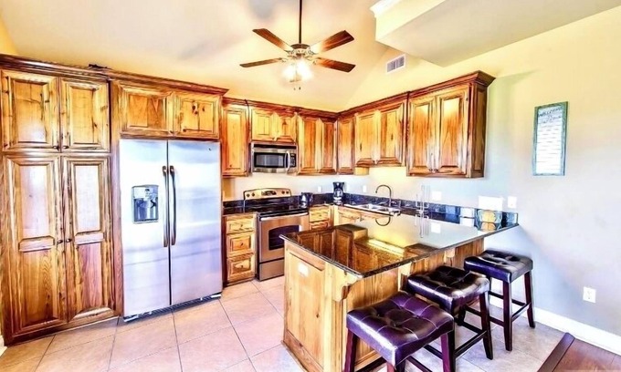 Grand Isle House | Grand Isle 2 bedrooms + loft Detached Condo F; Easy beach access pet friendly