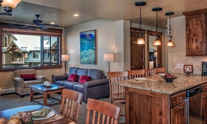 Breckenridge Resort | Grand Lodge on Peak 7 Luxury 1BD Ski-In/Ski-Out