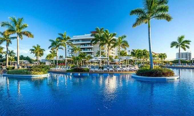 Valle Dorado Resort | Grand Luxxe Residence Three Bedroom Loft