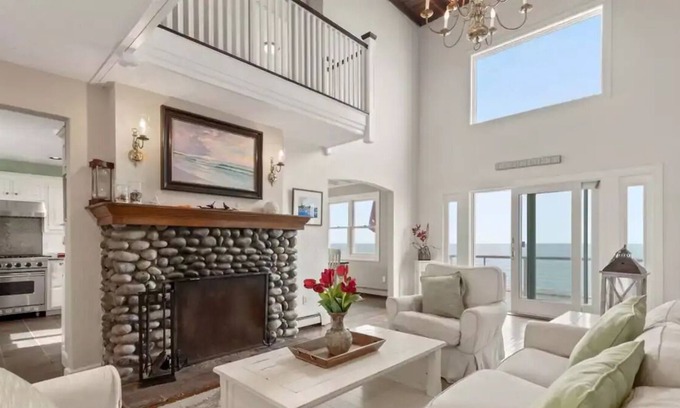 Minot House | Grand Ocean Front Home With Wrap Around Deck And Endless Views