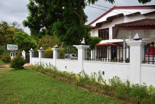 Anuradhapura Hotel | Grand Royal Villa