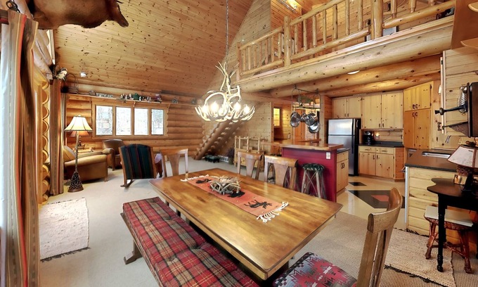 Hayward Cabin | Grand View Lodge -New Listing With Room For The Family