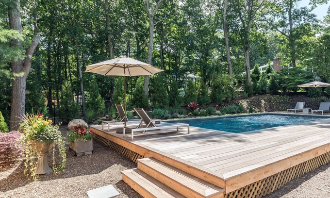 Sag Harbor House | Great 4 bedroom family home walking distance to the beach and village