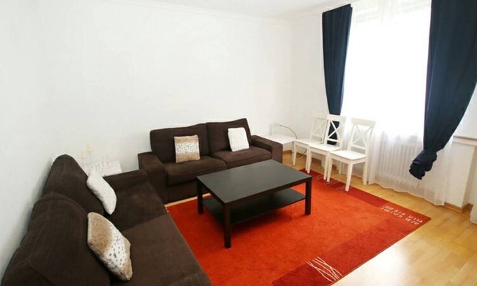 Pempelfort Apartment | Great apartment on NORDSTRASSE!