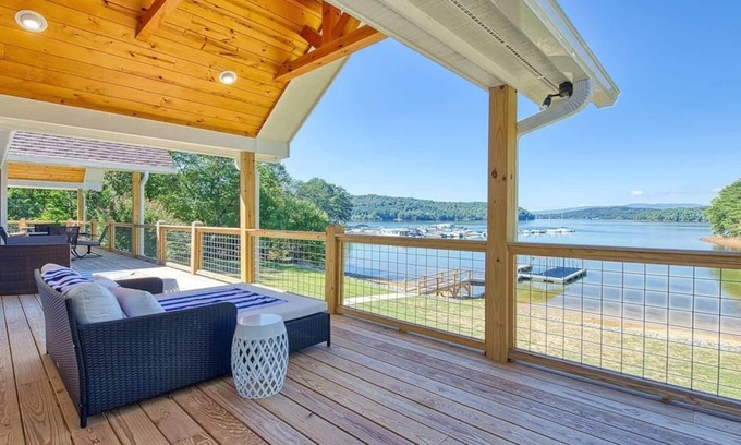 Hayesville House | Great Lake Escape - by Chatuge Home Concierge Lakefront, private dock with boat slip, hot tub, fire pit