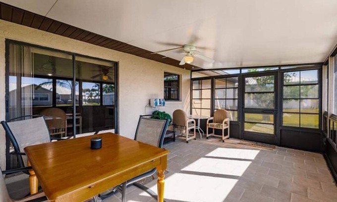 Fort Ogden House | Great Location huge screened lanai