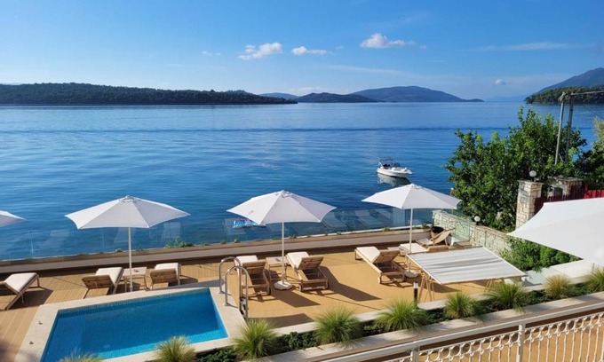 Perigiali Apartment | Greek Beach House Complex B4