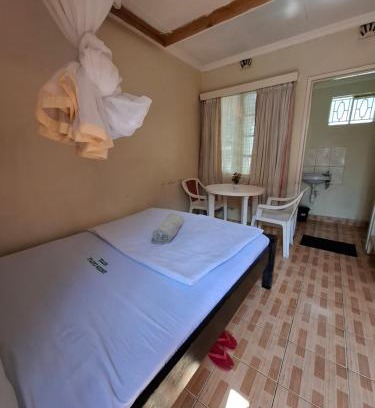 Ongata Rongai Bed & Breakfast | Green castle guest house