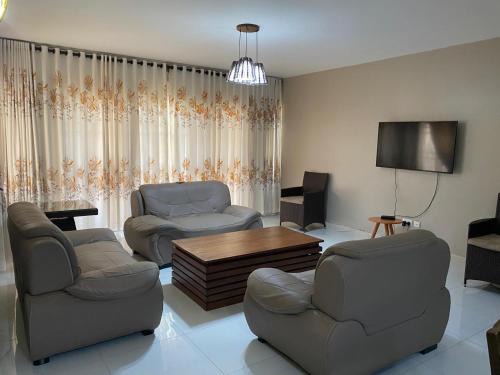 Lubowa Apartment | Green top Green top Cordier apartments