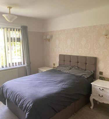 Hunts Cross House | Greenacre house near John Lennon airport