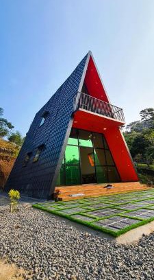 Peermade Villa | Greenlush Paruntumpara