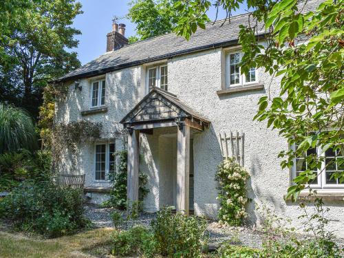 St. Mabyn House | Greenwix Farm House