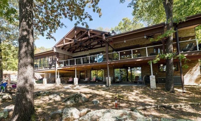 Wilburn House | Greers Ferry Lake