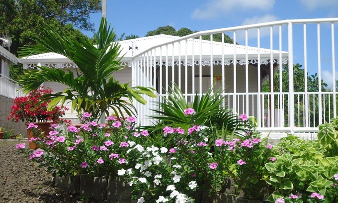 Le Vauclin House | Grenadier