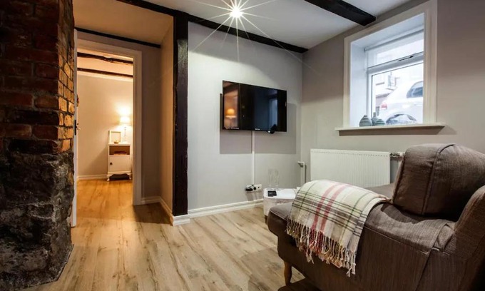 Downtown Apartment | Grey Apartments