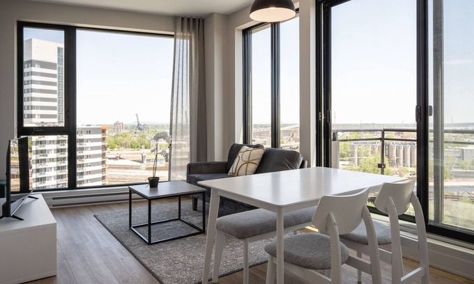 Griffintown Apartment | Griffintown Hotel