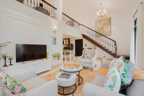 Assagao Apartment | Grosvenor House by Hireavilla - 3BHK Duplex with Pool in Assagao