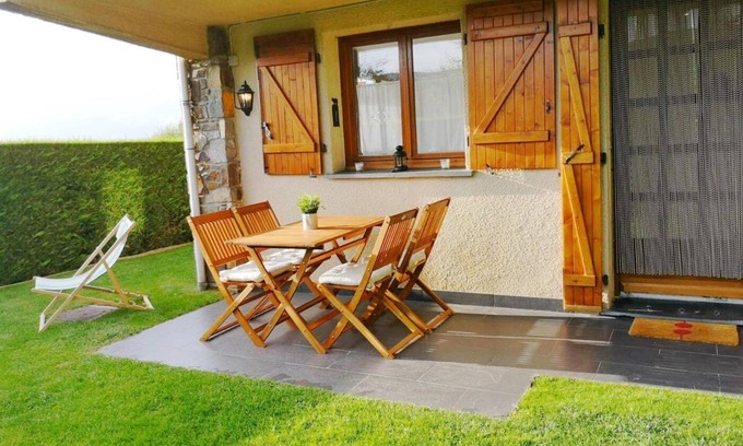 Osseja Apartment | Ground Floor 1 room Pool, Fireplace & Private Garden