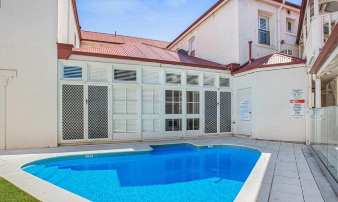Victor Harbor Apartment | Ground Floor Centrally Located Apt 22 - Smugglers Inn